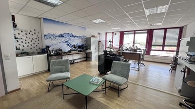 /international/ch/carouge-ge-geneva-310108667543/