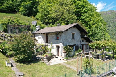 /international/ch/sotto-prato-11-mergoscia-ticino-310108700449/
