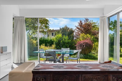 /international/ch/versoix-versoix-geneva-310108035975/