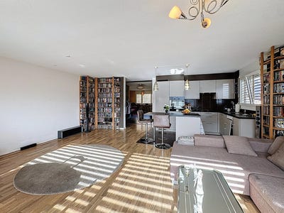/international/ch/collombey-muraz-valais-310103513975/