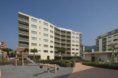 /international/ch/via-degli-albrici-3-chiasso-ticino-310103467170/