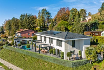 /international/ch/lausanne-est-la-croix-lutry-vaud-310100911636/