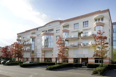 /international/ch/les-fontaines-l-fontaine-2-nyon-vaud-310106605008/