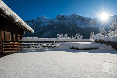 /international/ch/champery-valais-310107588017/