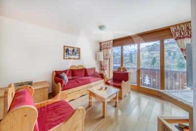 /international/ch/chemin-de-la-vieze-5-val-d-illiez-valais-310108270756/