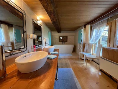 /international/ch/val-d-illiez-val-d-illiez-valais-310108828594/