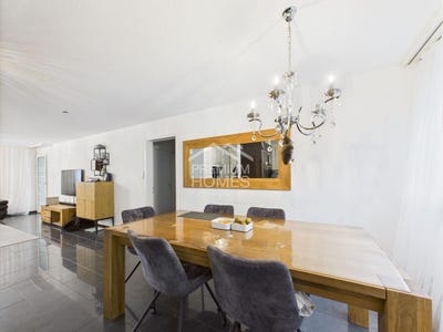 /international/ch/schaffhausen-canton-of-schaffhausen-310108864460/