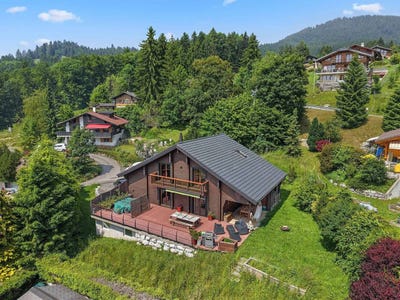 /international/ch/a-chatel-st-denis-chatel-st-denis-canton-of-fribourg-310100907326/