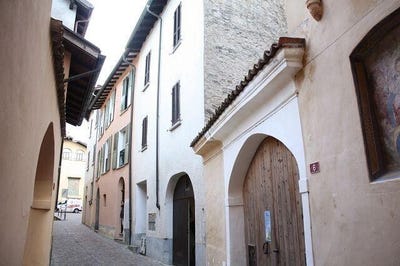 /international/ch/caslano-ticino-310100932104/?lang=zh-tw