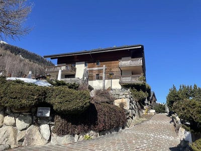 /international/ch/blitzingen-valais-310108305805/