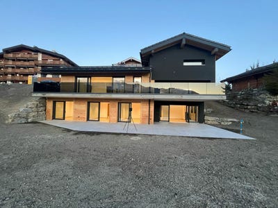 /international/ch/lens-valais-310109077292/