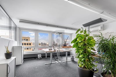 /international/ch/dubendorf-zurich-310108004193/