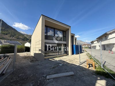 /international/ch/saillon-valais-310108990044/