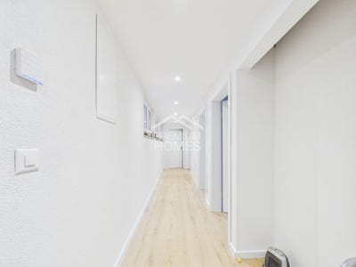 /international/ch/neuhausen-am-rheinfall-schaffhausen-canton-310108860557/