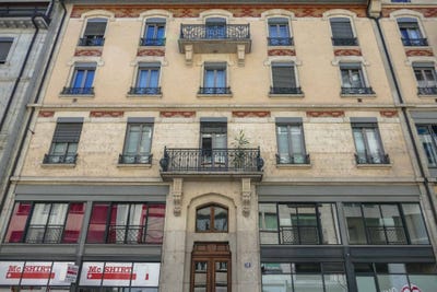 /international/ch/29-rue-rousseau-geneve-geneva-310108559354/