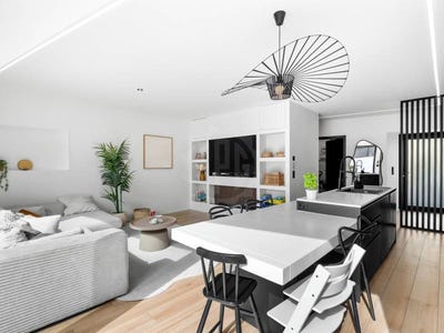 /international/ch/entierement-renovee-rolle-vaud-310119781529/