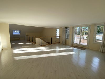/international/ch/versoix-geneva-310108562313/