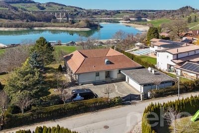 /international/ch/pont-la-ville-pont-la-ville-canton-of-fribourg-310106805035/