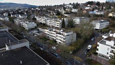 /international/ch/burggartenstrasse-4-bottmingen-basel-landschaft-canton-310107944215/