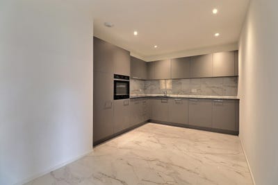 /international/ch/2-clos-eugene-burnand-moudon-vaud-310108556134/
