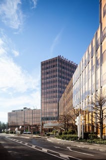 /international/ch/route-de-pre-bois-20-geneve-15-aeroport-geneva-310106604432/