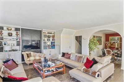 /international/ch/le-grand-saconnex-geneva-310108806784/