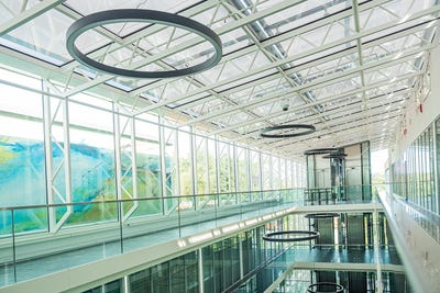 /international/ch/husacherstrasse-3-wallisellen-zurich-310105406147/