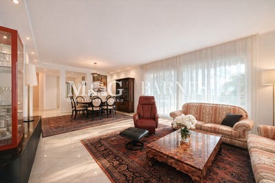 /international/ch/lugano-ticino-lugano-ticino-310105893712/