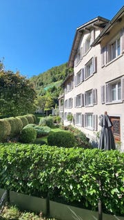 /international/ch/niederurnen-canton-of-glarus-310101442613/?lang=id