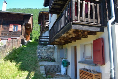 /international/ch/guttet-feschel-valais-310107588479/