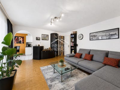 /international/ch/holziken-aargau-310108370925/