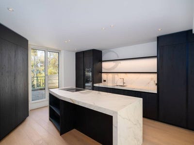 /international/ch/champel-geneve-geneva-310105967404/