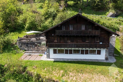 /international/ch/champery-valais-310107588017/