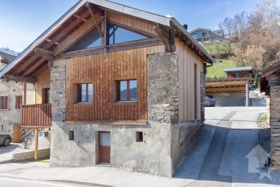 /international/ch/luc-luc-ayent-valais-310106405069/