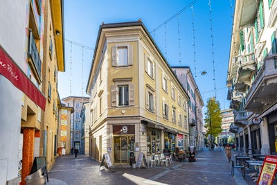 /international/ch/lugano-centro-lugano-ticino-310100907915/
