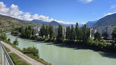 /international/ch/47f-rue-de-la-dixence-sion-valais-310108894678/?lang=fr