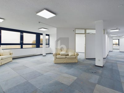 /international/ch/auf-anfrage-zuchwil-canton-of-solothurn-310100785395/?lang=en