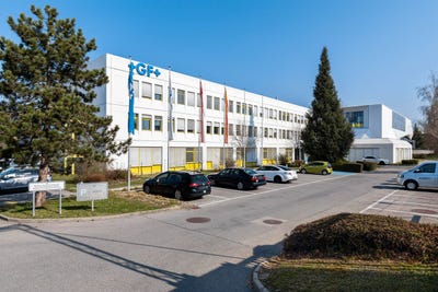 /international/ch/rue-du-pre-de-la-fontaine-8-satigny-geneva-310107321245/