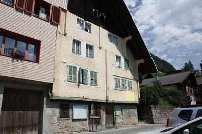 /international/ch/airolo-ticino-310100935737/