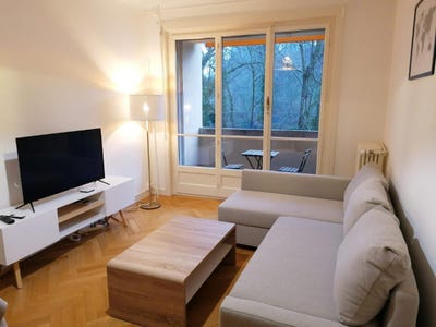 /international/ch/arenieres-quai-des-4-geneve-geneva-310108319318/
