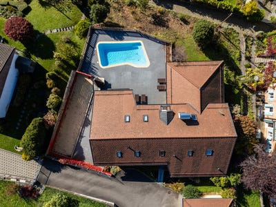 /international/ch/vue-panoramique-au-coeur-du-village-brent-vaud-310100911284/
