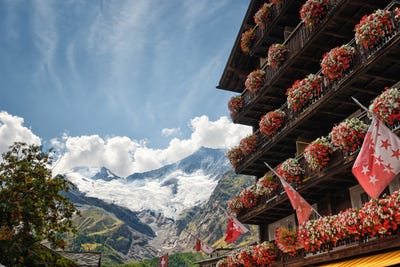 /international/ch/saas-fee-valais-310101105734/