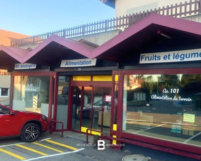 /international/ch/route-principale-101-sorens-canton-of-fribourg-310101483856/?lang=id