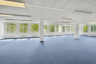 /international/ch/industriestrasse-30-kloten-zurich-310100576167/?lang=zh-cn