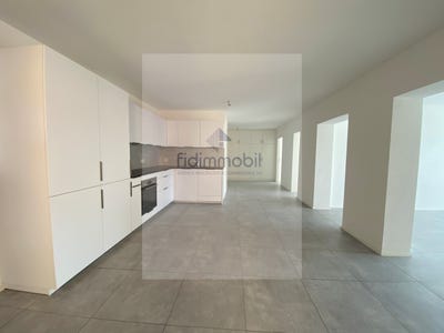 /international/ch/rue-du-commerce-83-la-chaux-de-fonds-canton-of-neuchatel-310100907762/