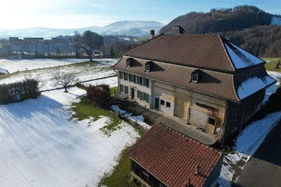 /international/ch/route-de-la-gruyere-30-la-roche-fr-canton-of-fribourg-310107942140/?lang=zh-cn