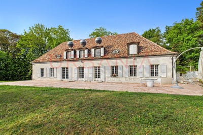 /international/ch/maison-presinge-geneva-310106688012/