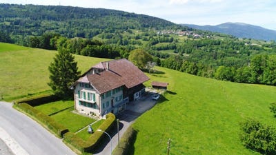 /international/ch/romainmotier-vaud-310108428105/