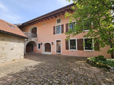 /international/ch/montricher-vaud-310120565097/