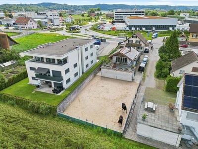 /international/ch/aarburg-aargau-310107617848/